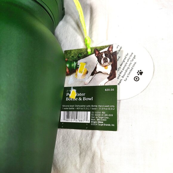 Cuddle Collab Pet Water Bottle Bowl Cat Dog Travel Green Yellow Heavy 46 Oz. - Picture 2 of 16